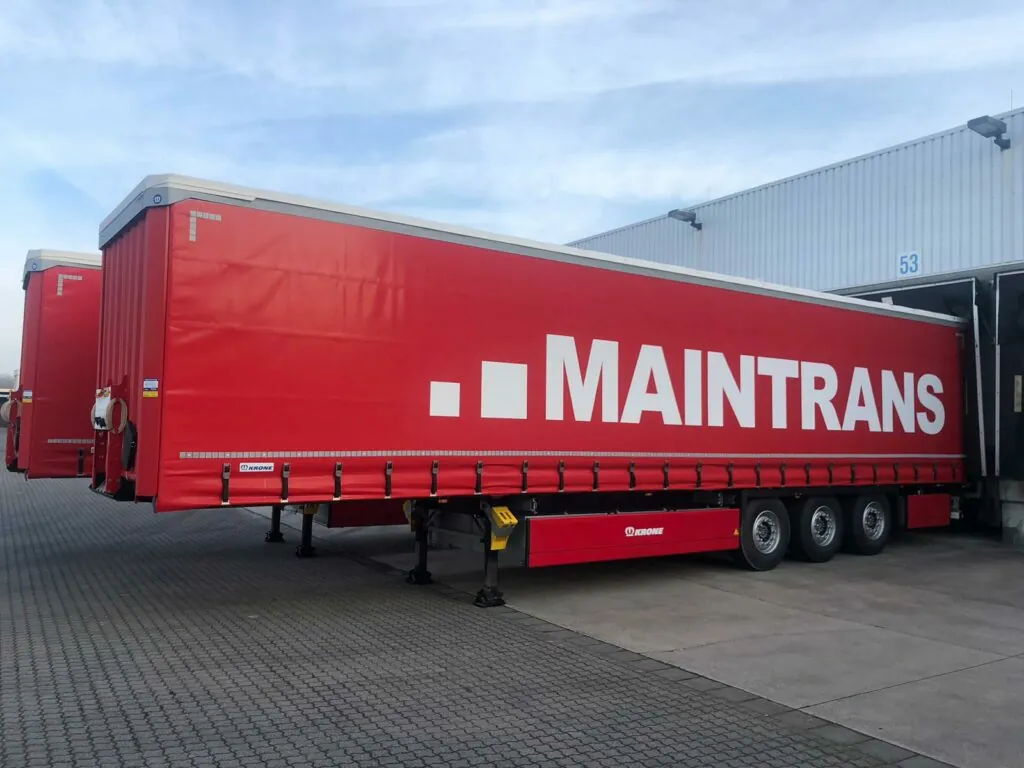 Transportlogistik Maintrans mit neuem Krone-Auflieger